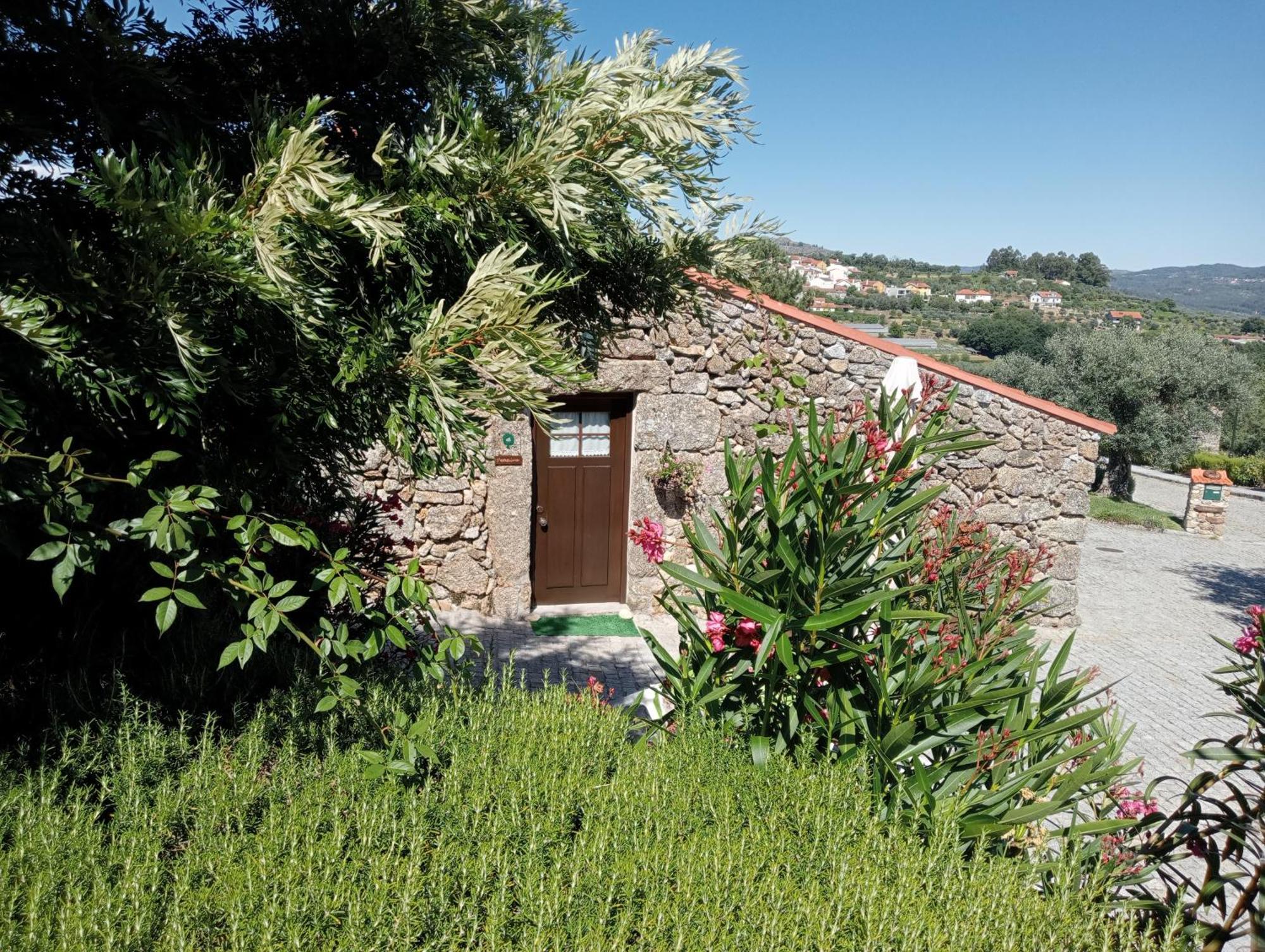 Eiras Do Dao Hotel Penalva do Castelo Bagian luar foto
